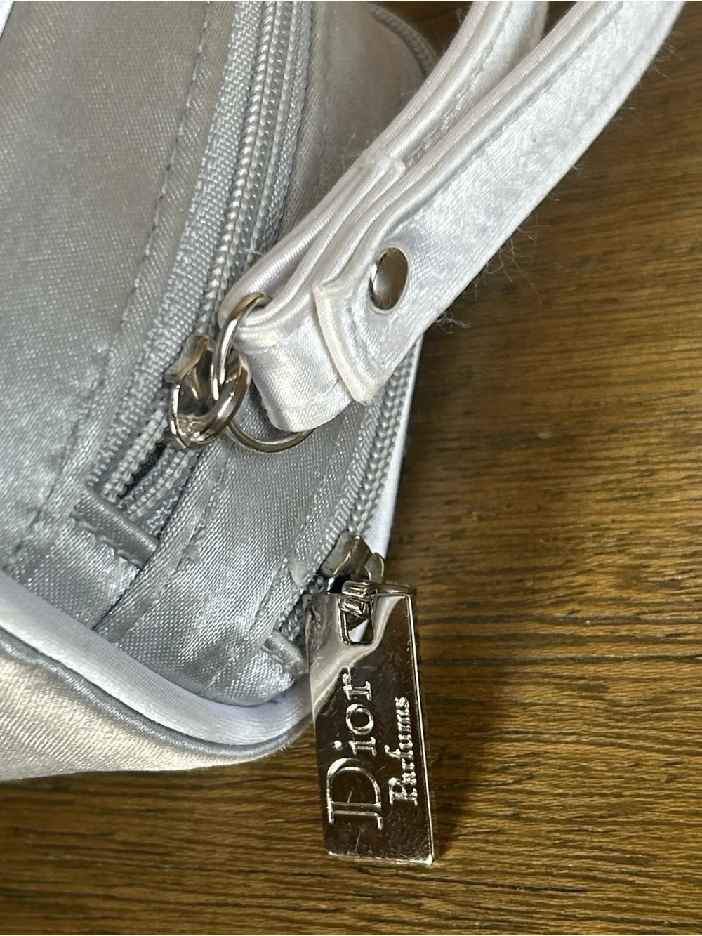 Dior Parfums Silver White Double Zip Toiletry Bag Trousse de Toilette Wristlet.
